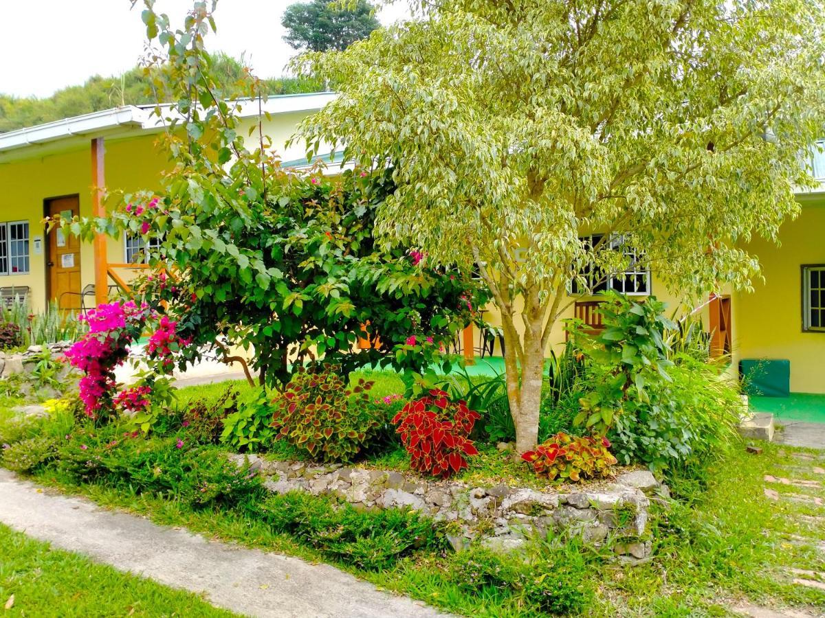 Soboroong Farmer'S Cottage Kampong Kundassan エクステリア 写真